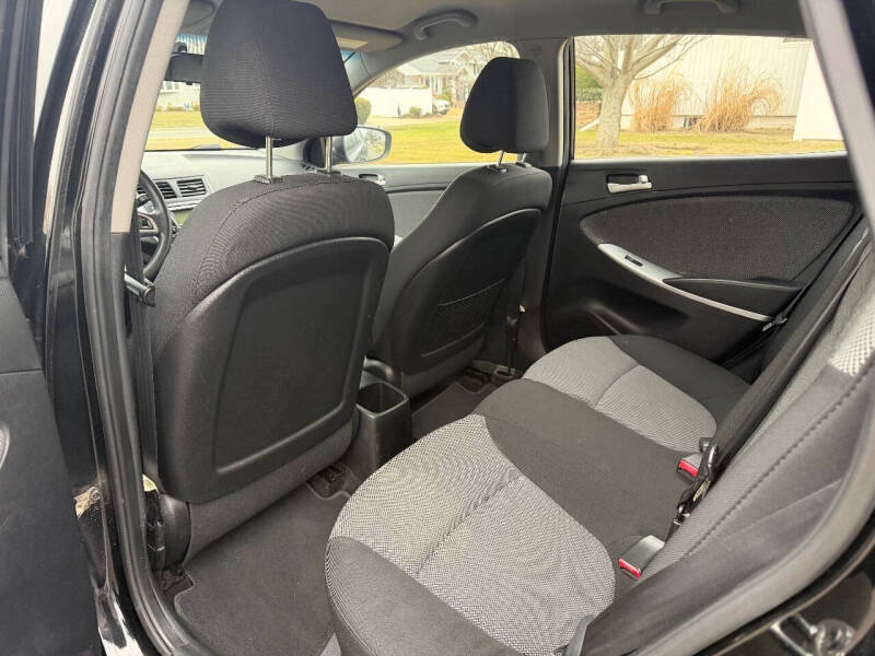 2012 Hyundai Accent GS