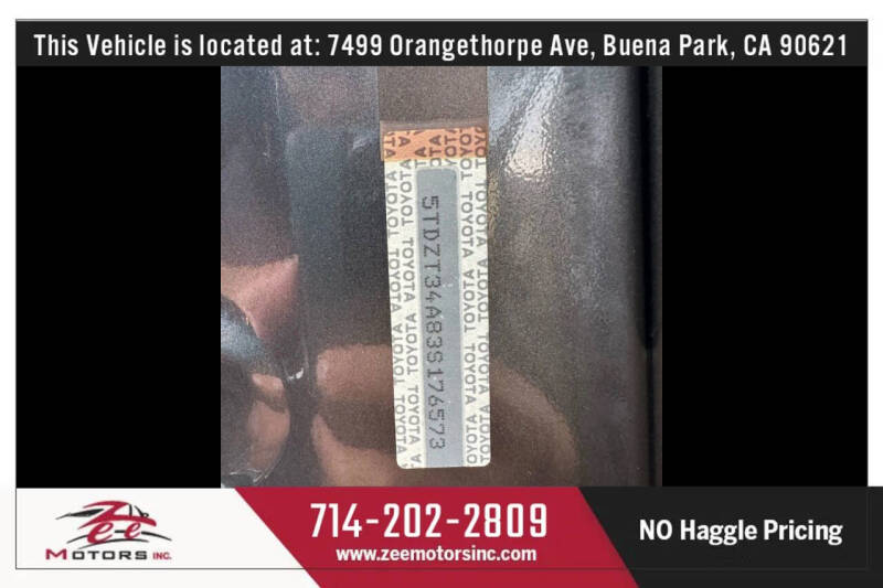 2003 Toyota Sequoia SR5