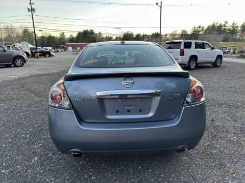 2012 Nissan Altima 3.5 SR
