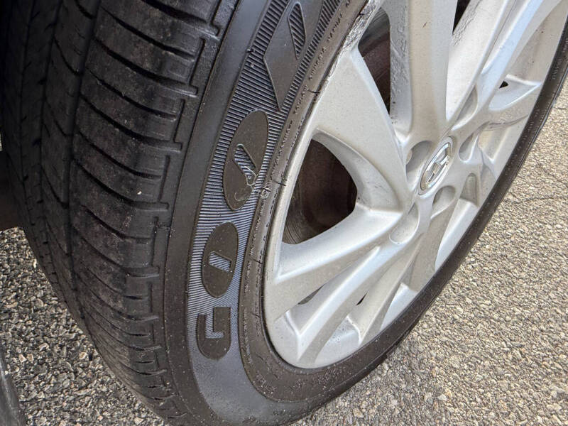 2012 Mazda MAZDA5 Sport