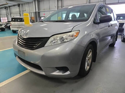 2012 Toyota Sienna Base 7-Passenger