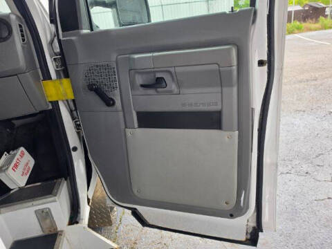 2009 Ford E-Series E-350 SD