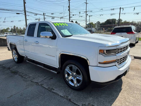 2017 Chevrolet Silverado 1500 Custom