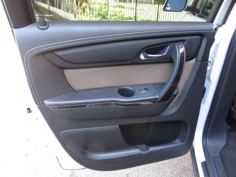 2016 GMC Acadia SLT-1