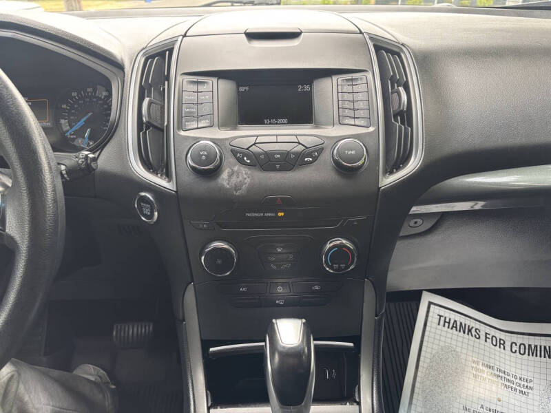 2017 Ford Edge SE