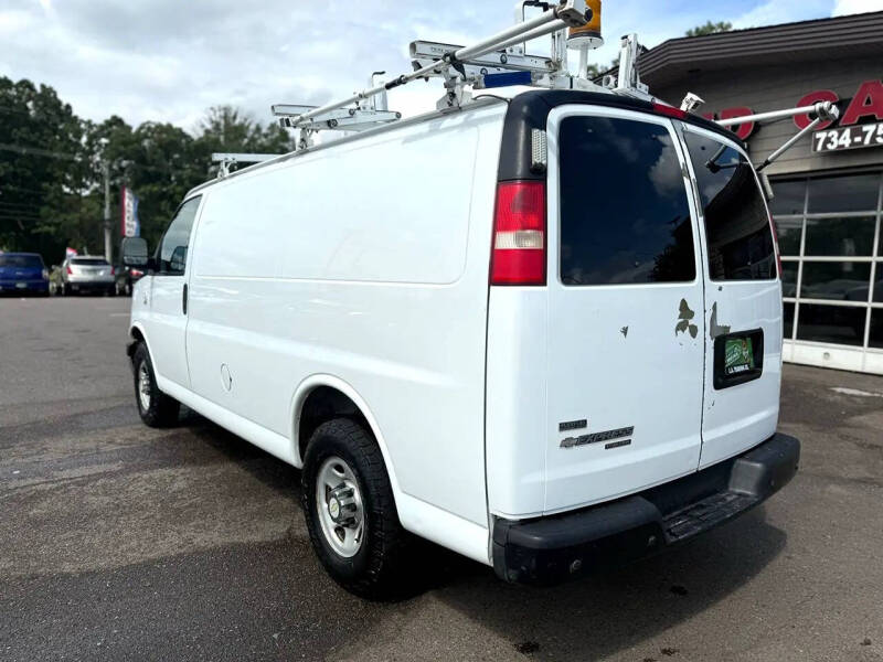 2011 Chevrolet Express 2500