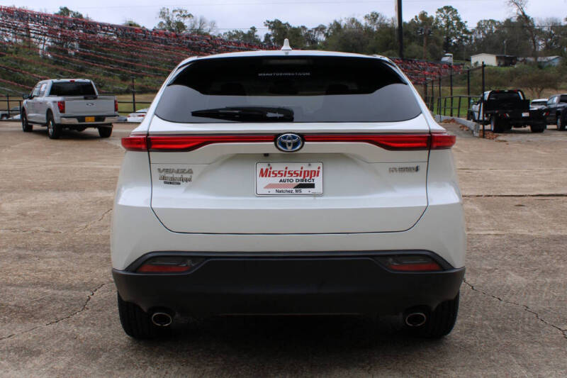 2021 Toyota Venza LE