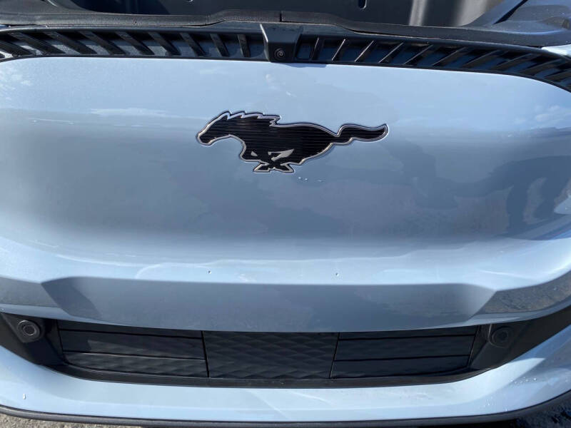 2024 Ford Mustang Mach-E Select