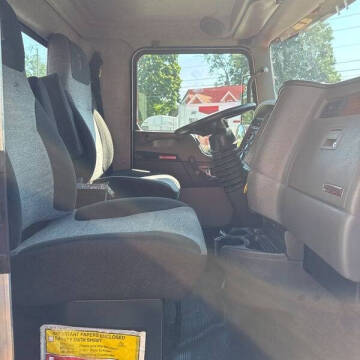 2008 Kenworth T300 asphalt patch truck