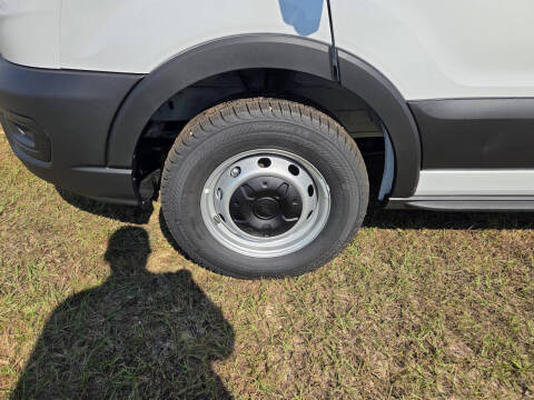 2025 Ford Transit 250