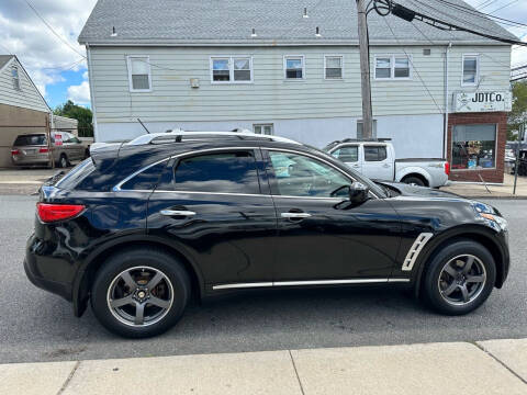 2011 Infiniti FX35