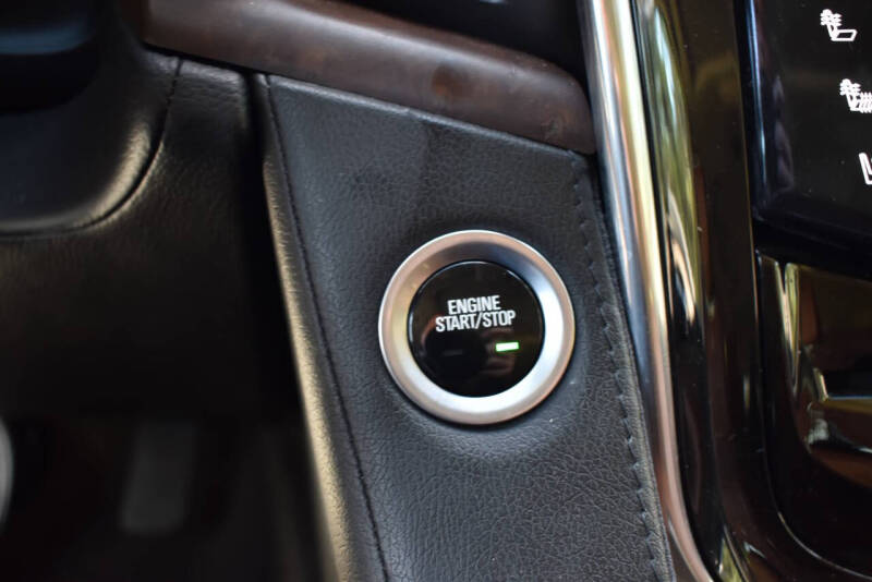 2019 Cadillac Escalade Luxury