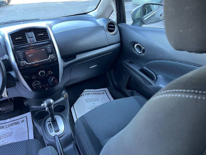 2017 Nissan Versa Note SV