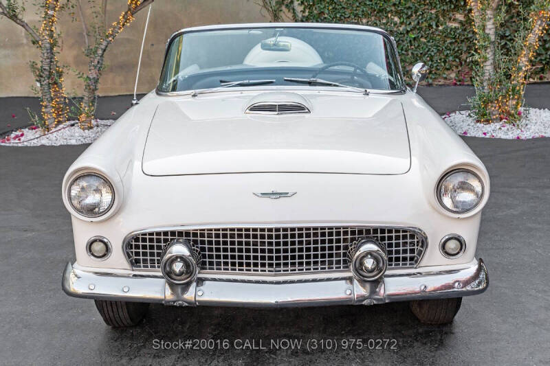 1956 Ford Thunderbird