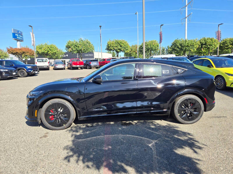 2025 Ford Mustang Mach-E GT