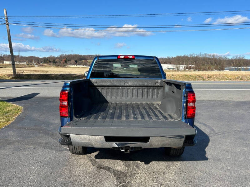 2015 Chevrolet Silverado 1500 LT photo 13