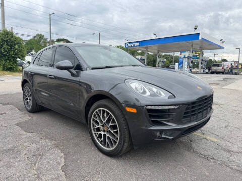 2017 Porsche Macan S