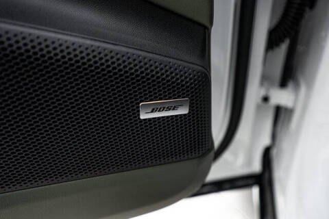 2025 Porsche Macan 4S Electric