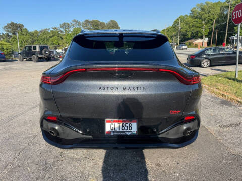 2021 Aston Martin DBX