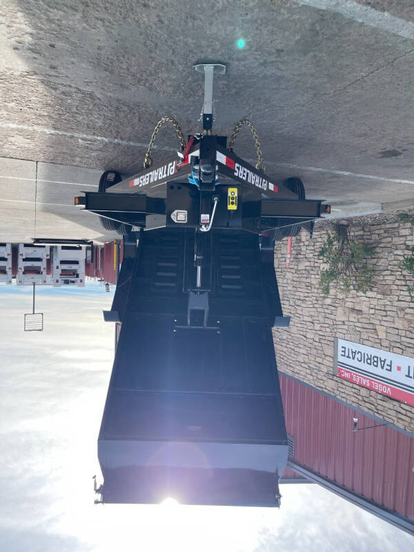 2026 PJ Trailers D7