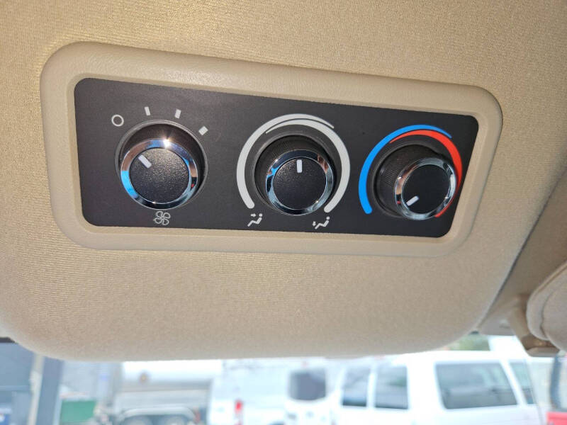 2016 GMC Savana 3500