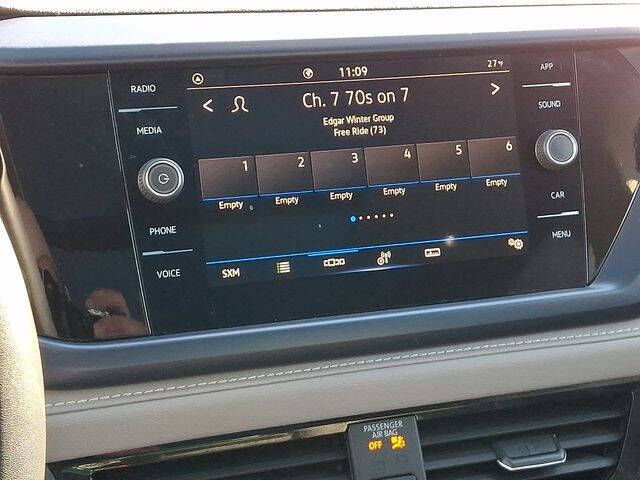 2024 Volkswagen Taos SE