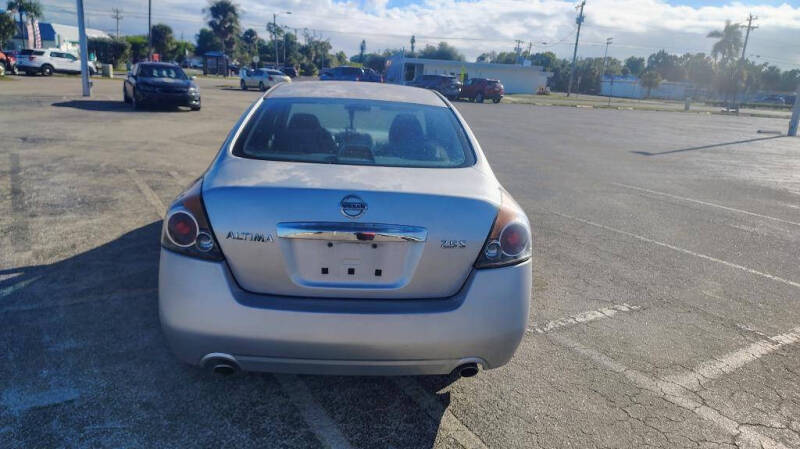 2011 Nissan Altima
