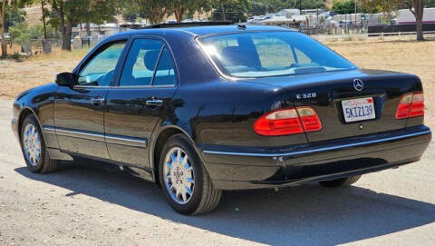 2001 Mercedes-Benz E-Class E 320