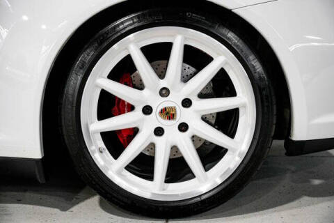 2011 Porsche 911 Carrera GTS