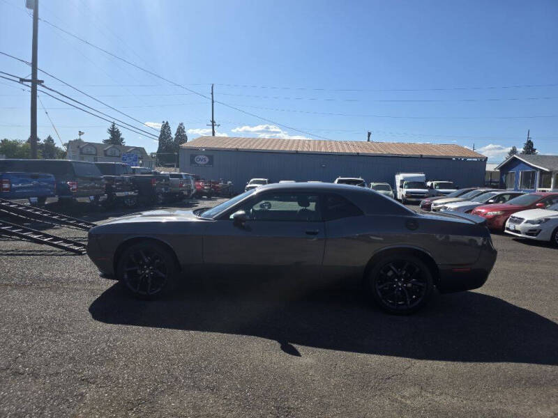2020 Dodge Challenger SXT