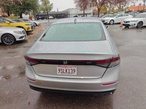 2024 Honda Accord EX