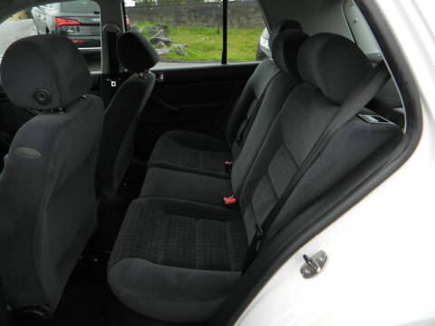 2003 Volkswagen Golf GLS