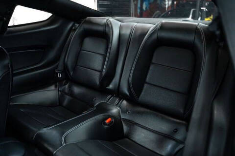 2022 Ford Mustang EcoBoost Premium