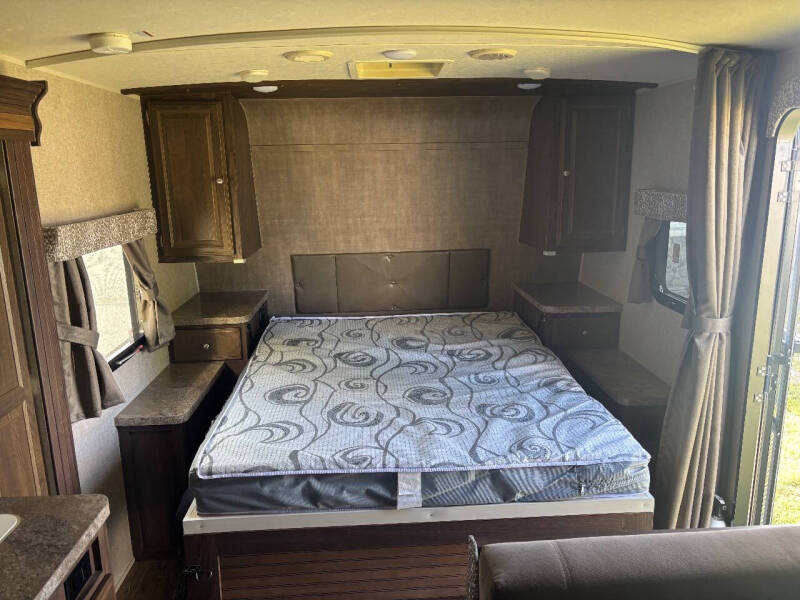 2016 Rockwood Mini Lite 2304KS