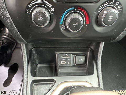 2018 Jeep Cherokee Latitude