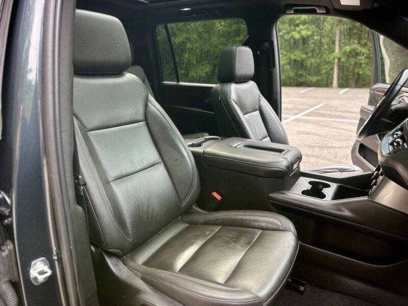 2021 Chevrolet Suburban LT