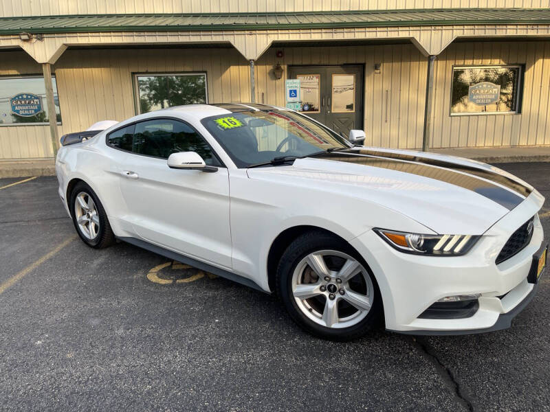 2016 Ford Mustang V6