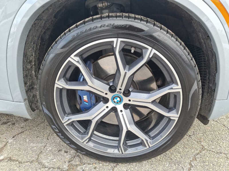 2025 BMW X5 xDrive50e