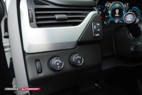 2017 GMC Yukon XL SLT