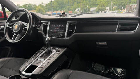 2017 Porsche Macan GTS