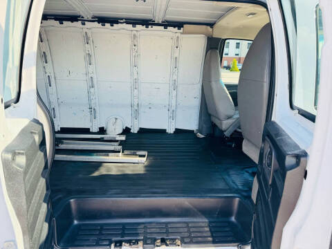 2014 Chevrolet Express 2500