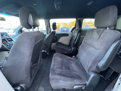 2014 Dodge Grand Caravan SE 30th Anniversary