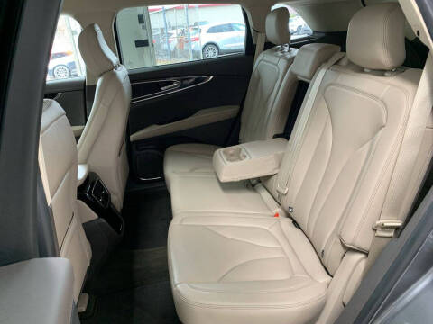 2023 Lincoln Nautilus Standard
