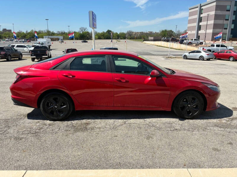 2021 Hyundai Elantra SEL