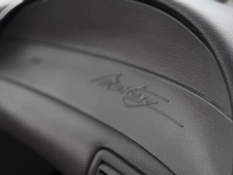 2004 Ford Mustang Deluxe