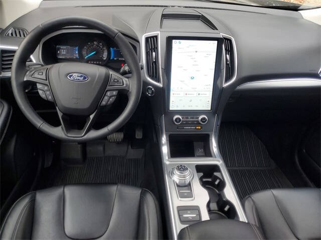 2022 Ford Edge for sale at Bowman Auto Center in Clarkston, MI