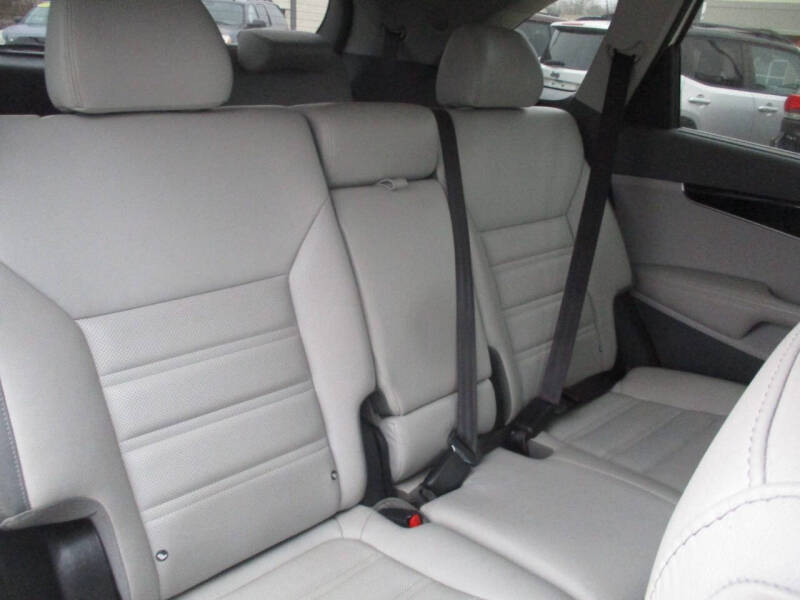 2017 Kia Sorento SX V6