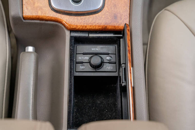 2001 Audi A8 L quattro