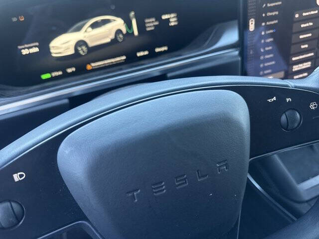 2022 Tesla Model X Plaid