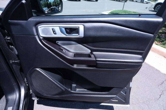 2020 Ford Explorer Platinum